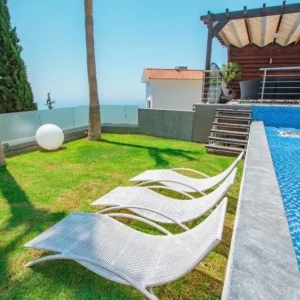 5 Bedroom House for Sale in Agios Tychonas, Limassol District