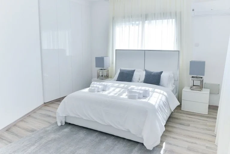 5 Bedroom House for Sale in Agios Tychonas, Limassol District