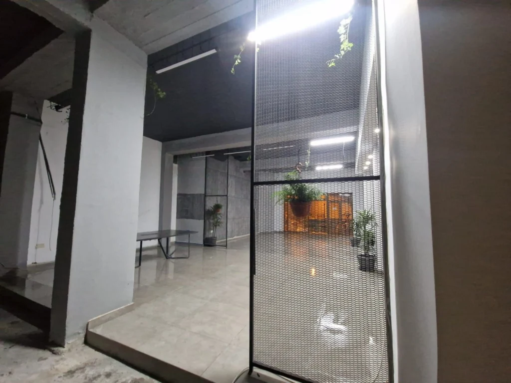 330m² Office for Rent in Limassol – Katholiki
