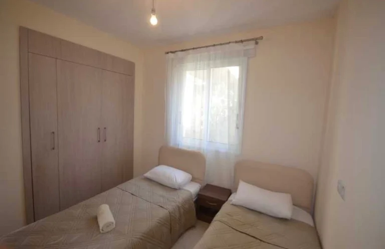 3 Bedroom House for Sale in Tombs Of the Kings, Paphos District