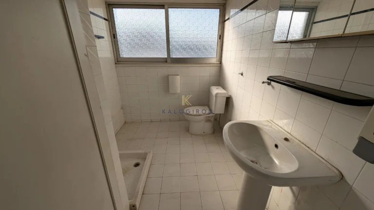 1392m² Commercial for Sale in Nicosia – Kaimakli