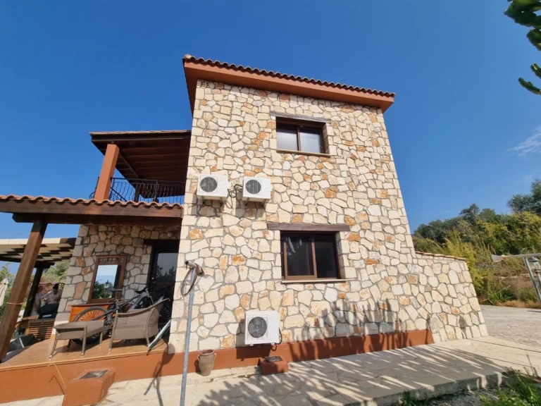 4 Bedroom House for Sale in Agia Marina Chrysochous, Paphos District