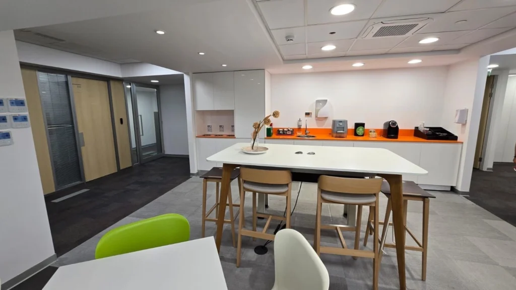 597m² Office for Rent in Limassol District