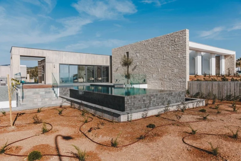 294m² House for Sale in Sea Caves, Paphos District