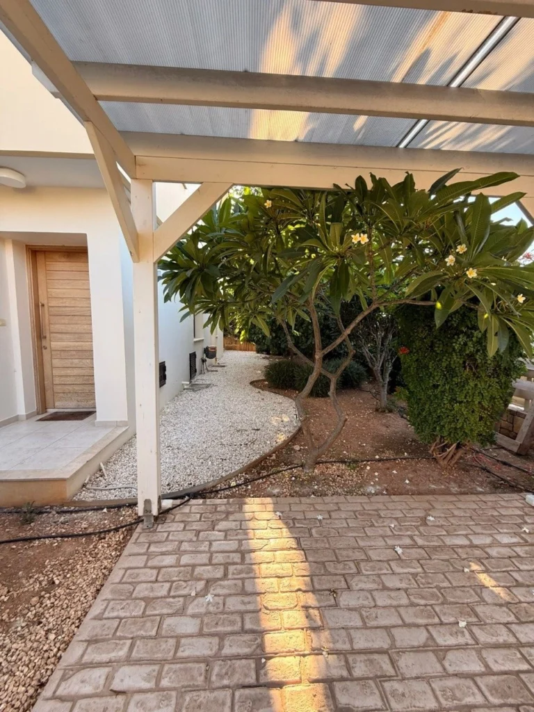 2 Bedroom House for Sale in Pegeia, Paphos District