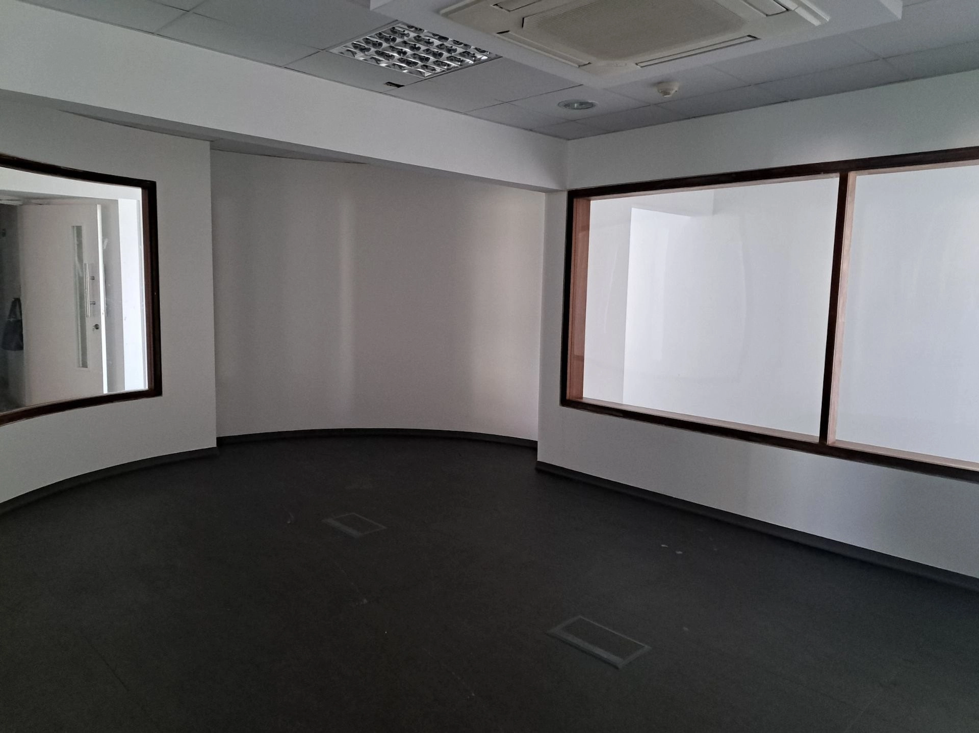 1967m² Building for Rent in Limassol – Katholiki