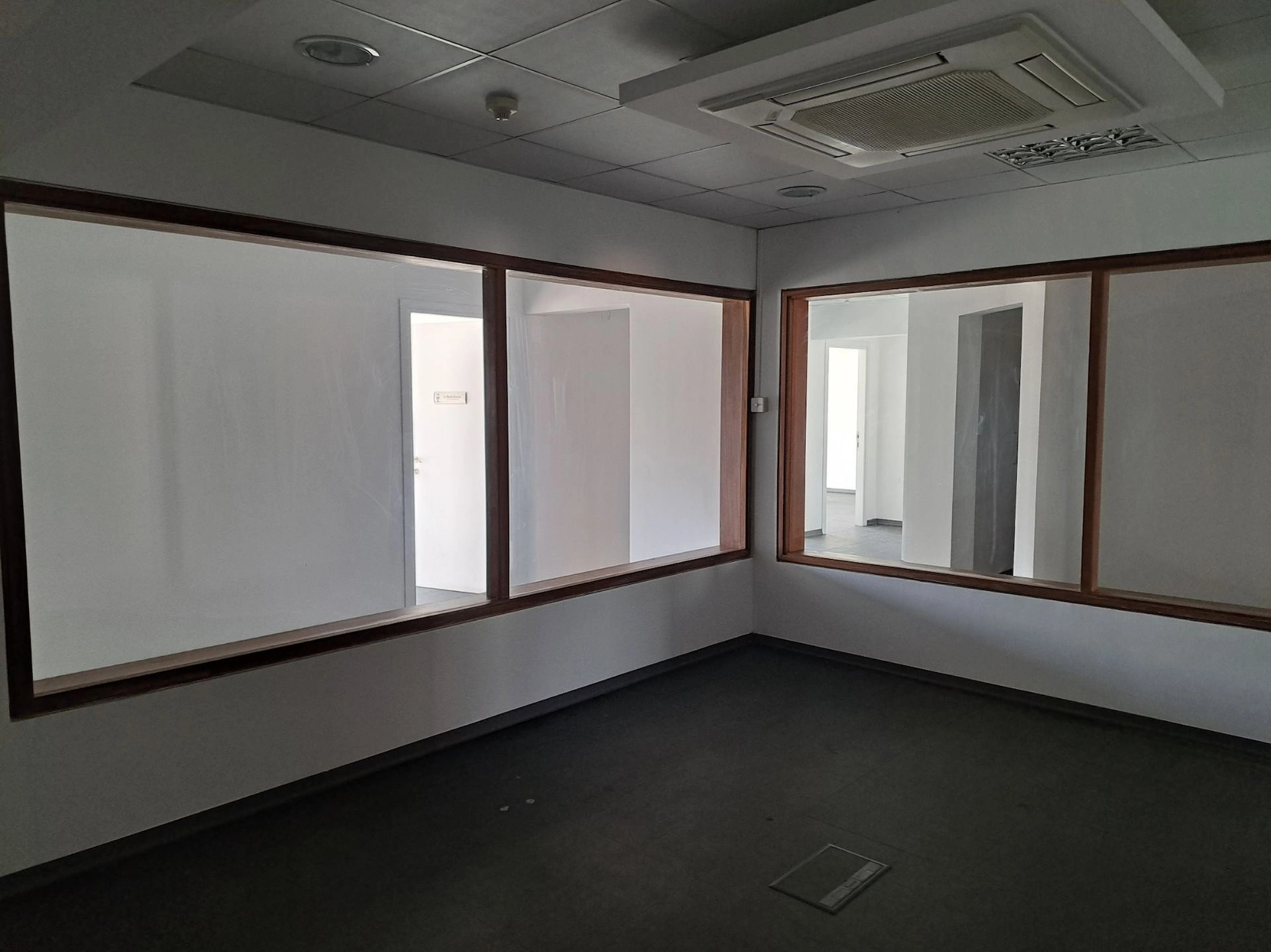 1967m² Building for Rent in Limassol – Katholiki