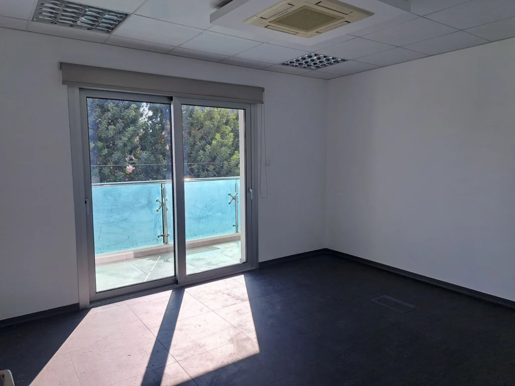 1967m² Building for Rent in Limassol – Katholiki