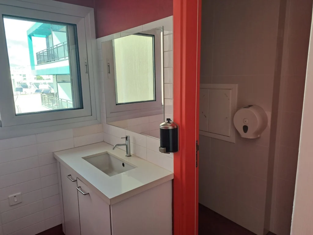 1967m² Building for Rent in Limassol – Katholiki