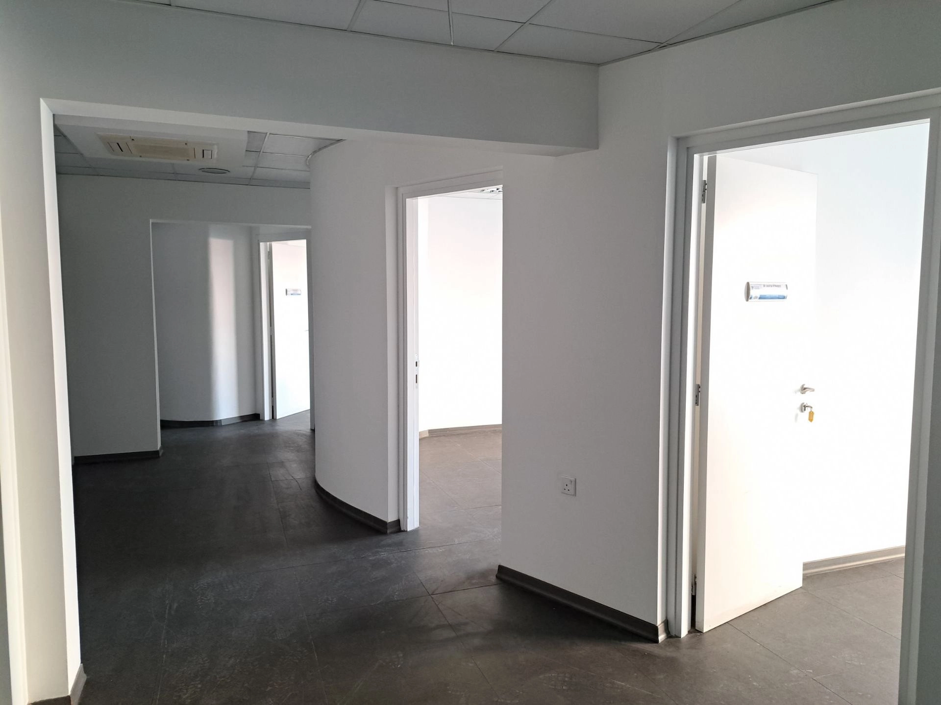 1584m² Office for Rent in Limassol – Katholiki