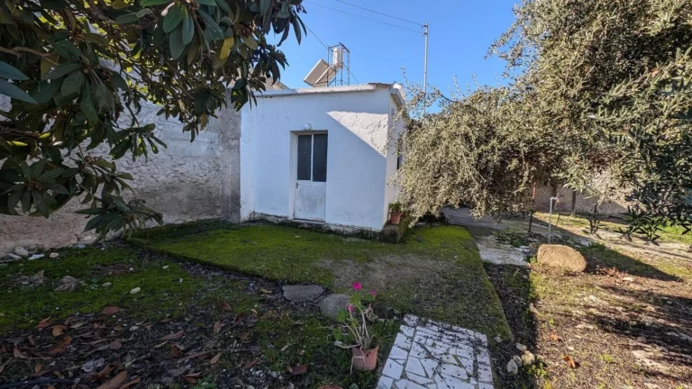 423m² Plot for Sale in Giolou, Paphos District