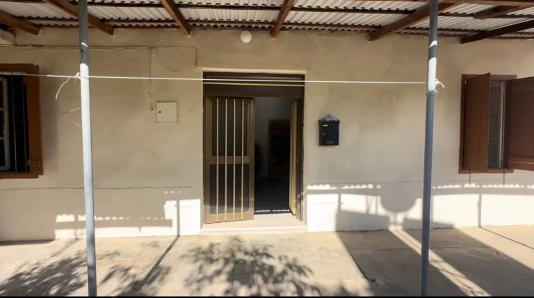 2 Bedroom House for Sale in Salamiou, Paphos District