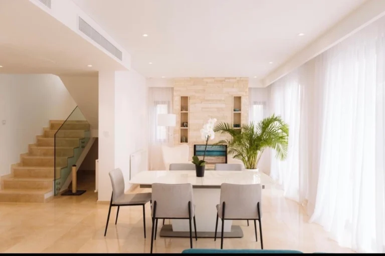 4 Bedroom House for Sale in Sea Caves, Paphos District