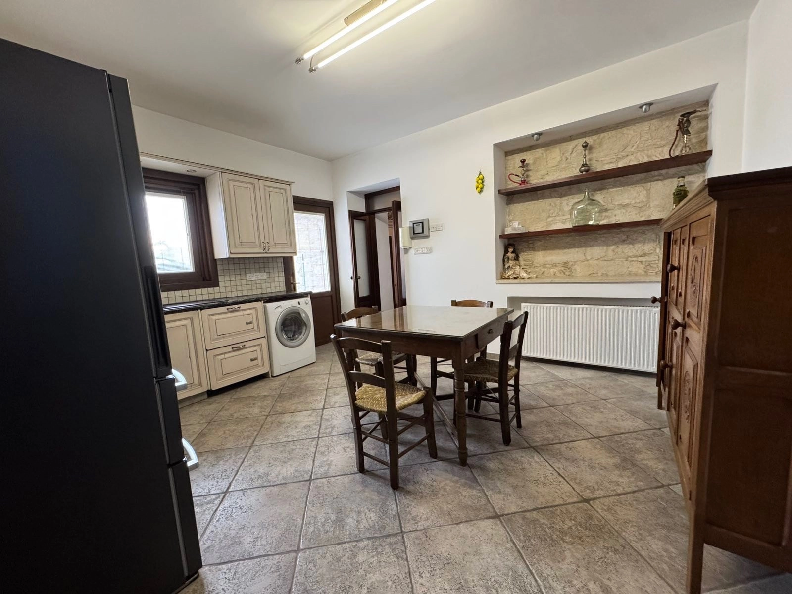 4 Bedroom House for Rent in Agios Tychonas, Limassol District