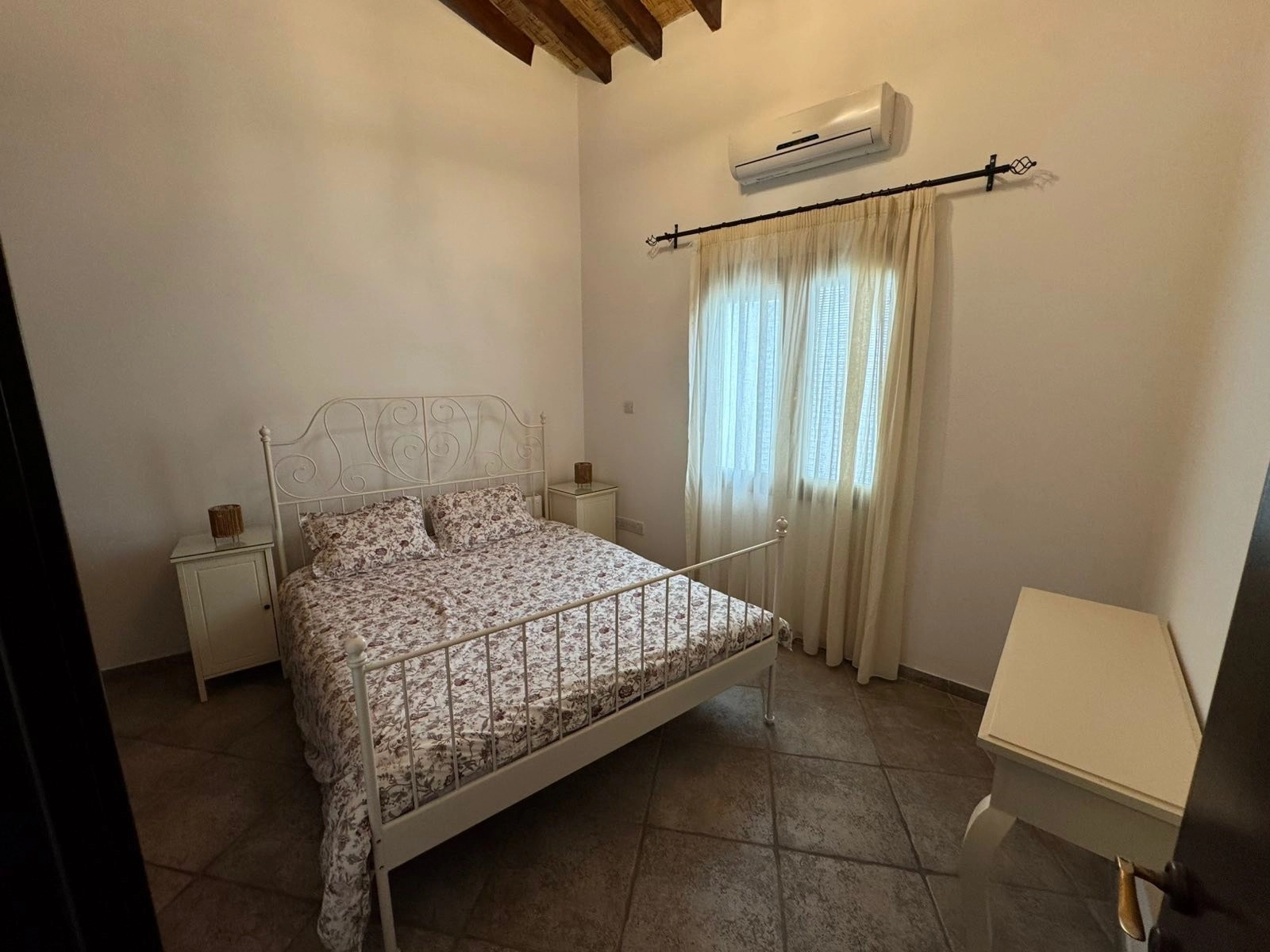 4 Bedroom House for Rent in Agios Tychonas, Limassol District