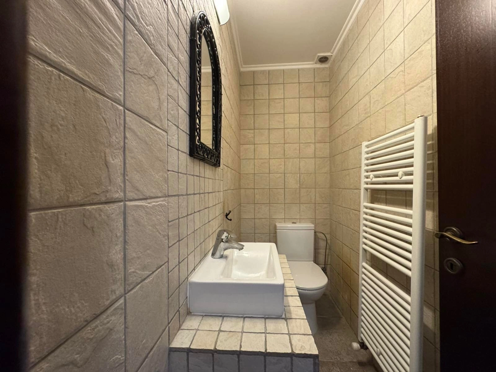 4 Bedroom House for Rent in Agios Tychonas, Limassol District