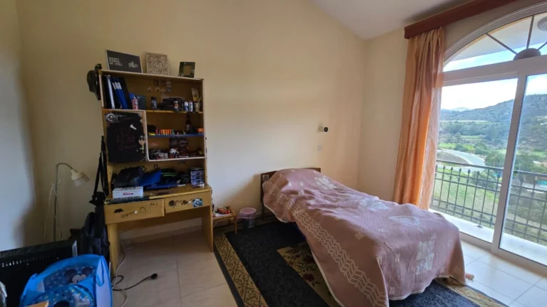 500m² House for Sale in Asgata, Limassol District