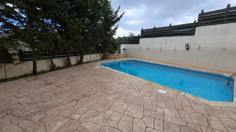 500m² House for Sale in Asgata, Limassol District