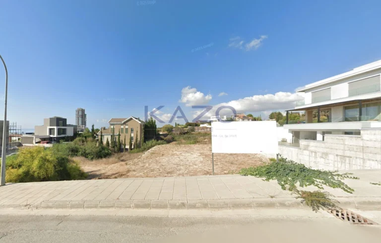 943m² Plot for Sale in Agios Tychonas, Limassol District