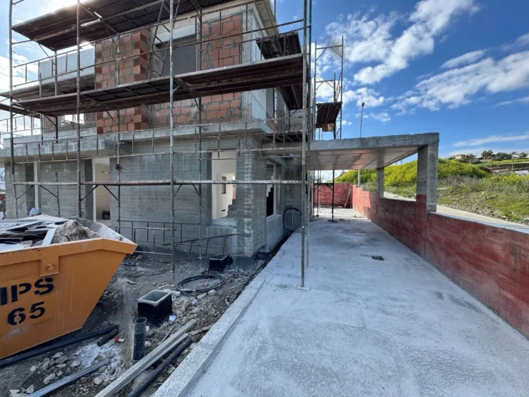 3 Bedroom House for Sale in Parekklisia, Limassol District