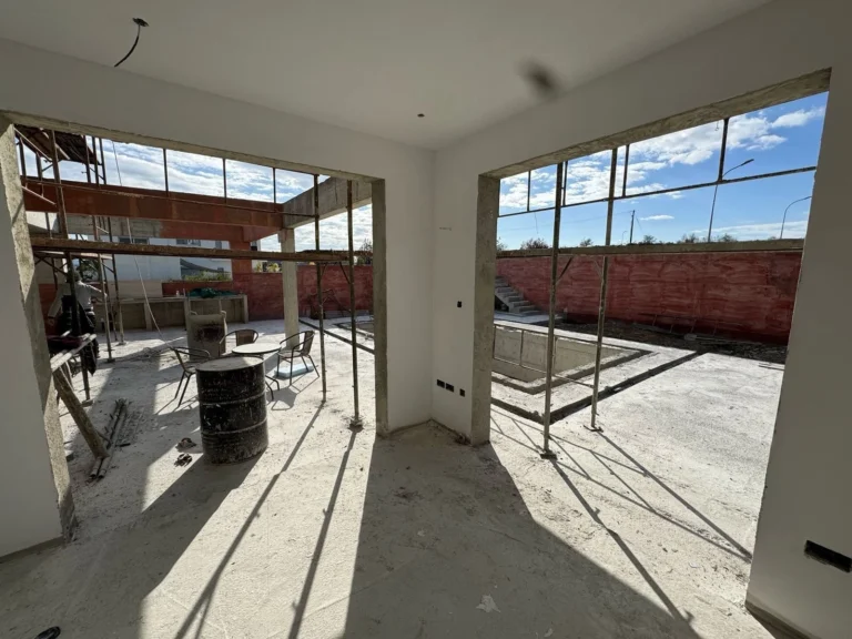 3 Bedroom House for Sale in Parekklisia, Limassol District