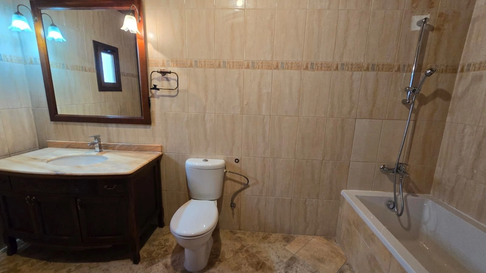 3 Bedroom House for Rent in Parekklisia, Limassol District