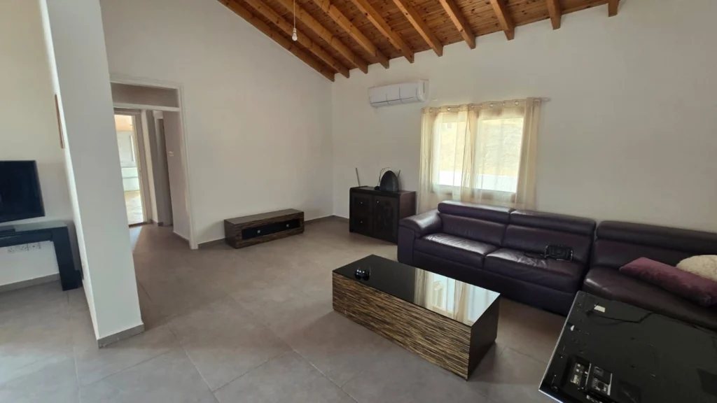 3 Bedroom House for Rent in Parekklisia, Limassol District