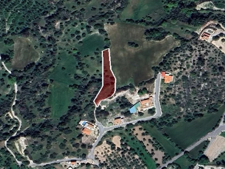 2,260m² Plot for Sale in Lysos, Paphos District