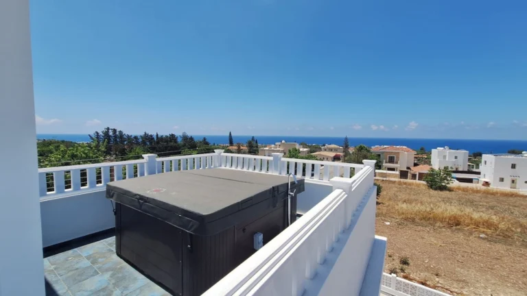 2 Bedroom House for Rent in Kissonerga, Paphos District