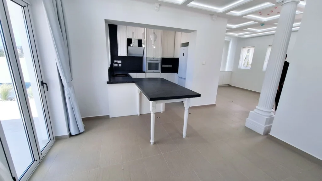 2 Bedroom House for Rent in Kissonerga, Paphos District