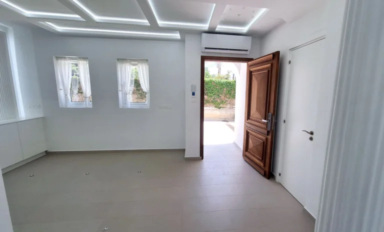 2 Bedroom House for Rent in Kissonerga, Paphos District