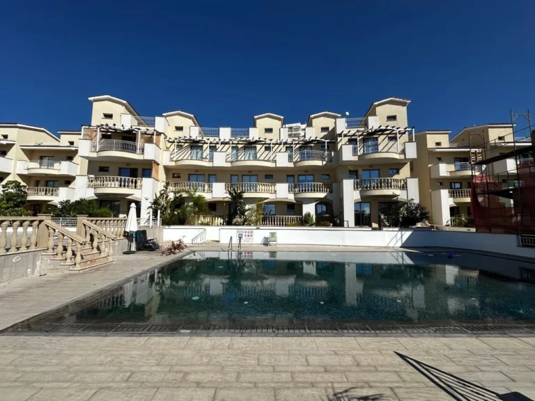 2 Bedroom Apartment for Sale in Paphos – Universal