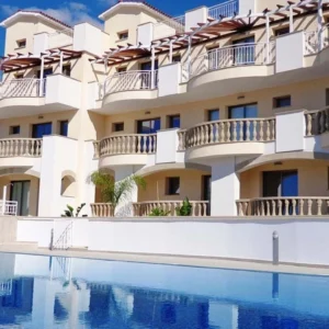 2 Bedroom Apartment for Sale in Paphos – Universal