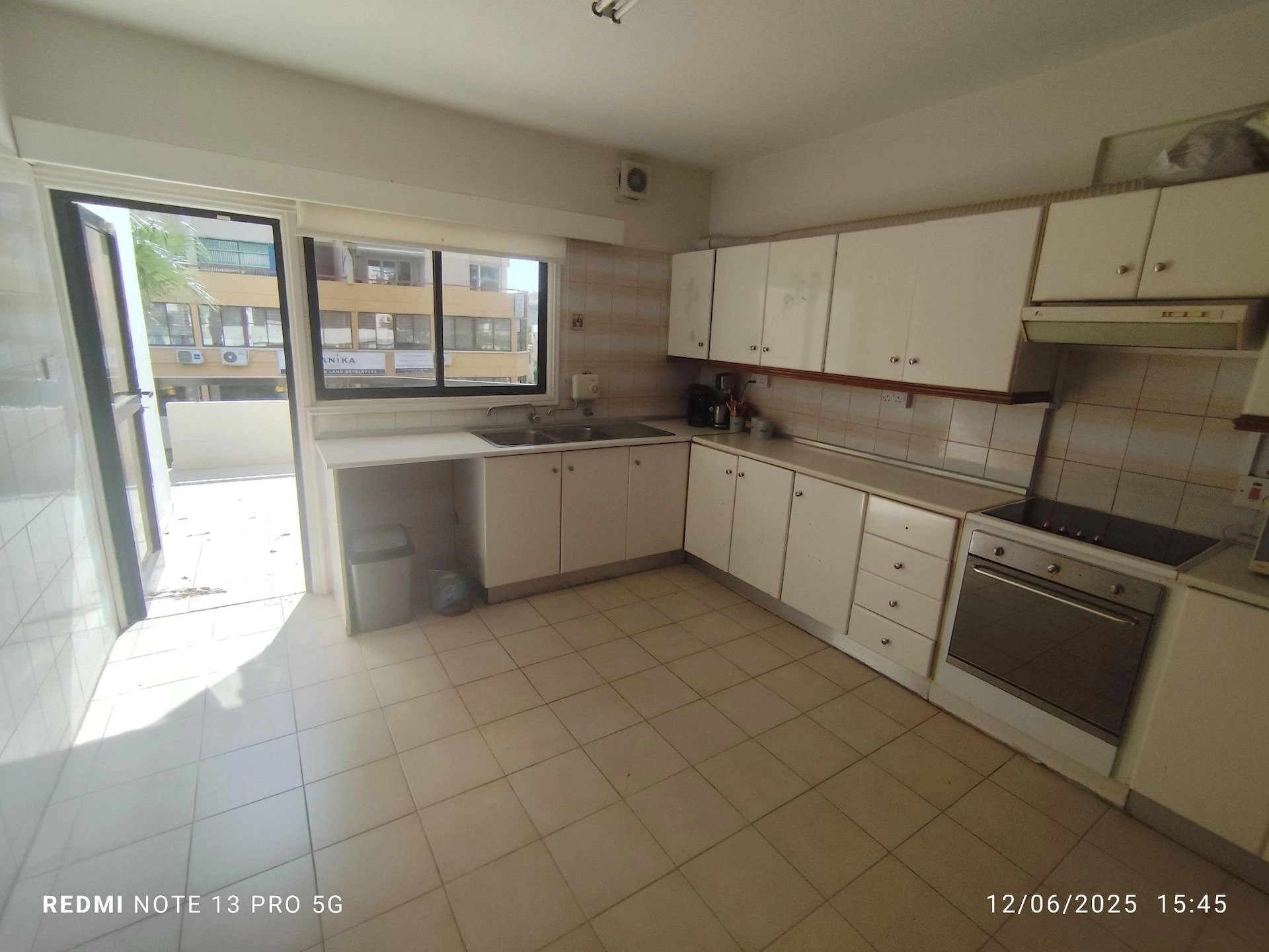 220m² Office for Rent in Limassol District