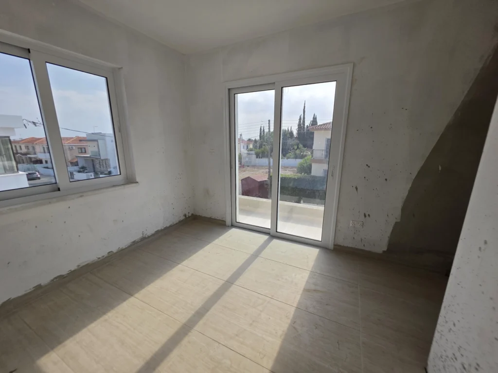 3 Bedroom House for Sale in Oroklini, Larnaca District