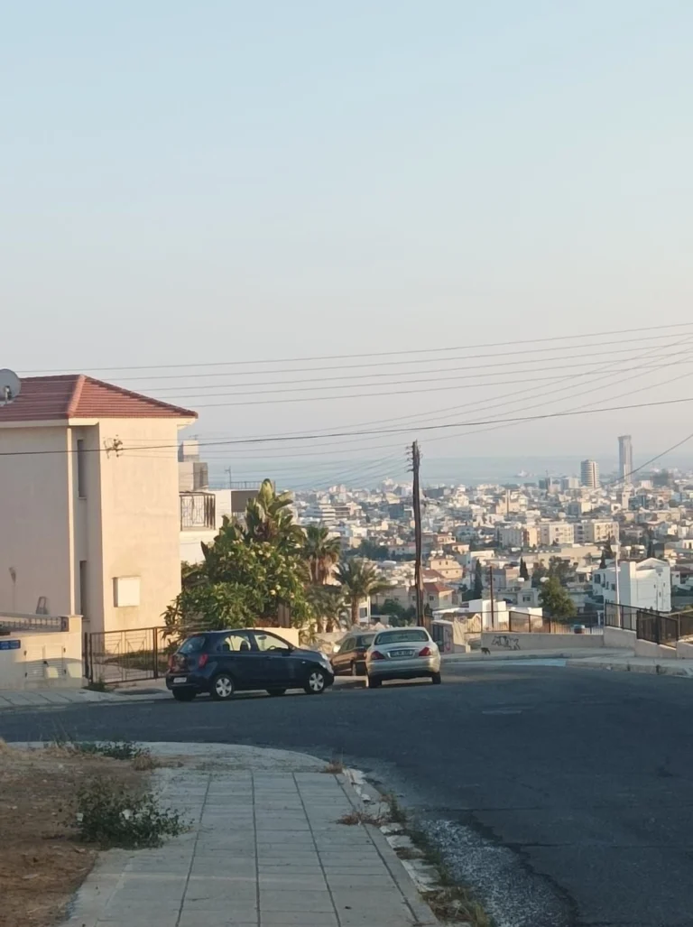 3 Bedroom House for Sale in Limassol – Agios Athanasios