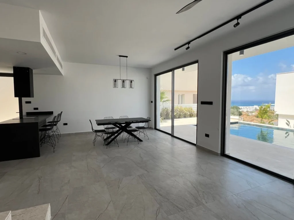 3 Bedroom House for Sale in Chlorakas, Paphos District