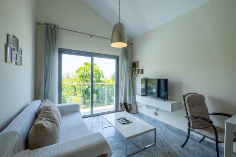 Cheap Apartments for Sale Paphos up to 200000 euro