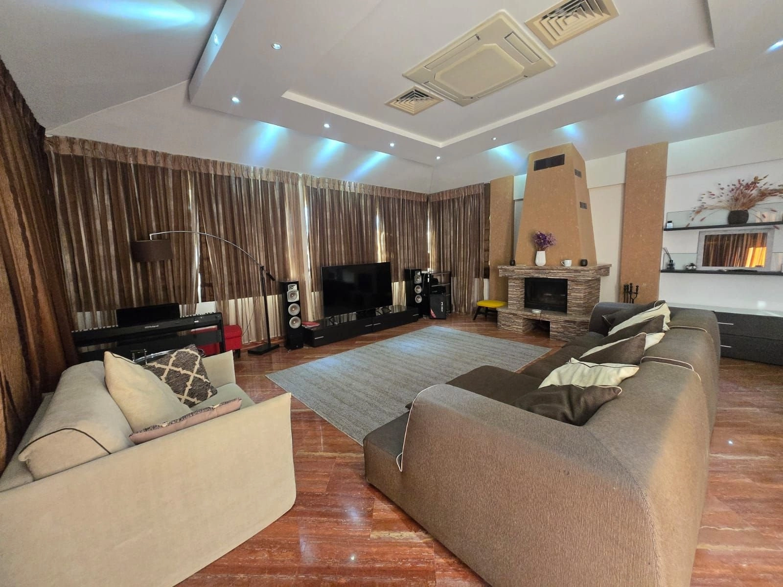 5 Bedroom House for Rent in Pyrgos Lemesou, Limassol District