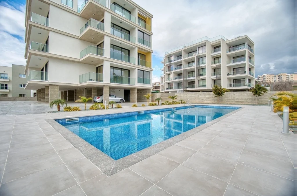 1 Bedroom Apartment for Sale in Paphos – Universal