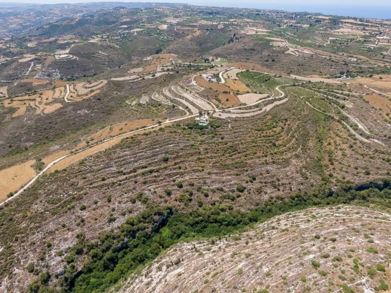37,711m² Plot for Sale in Pano Arodes, Paphos District