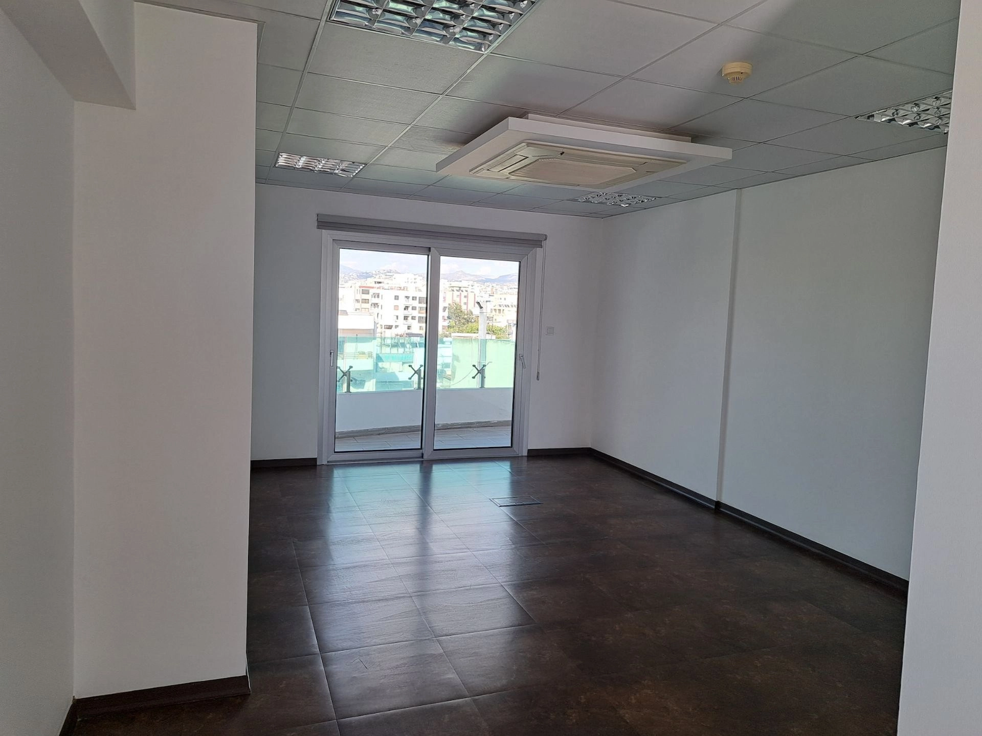1584m² Office for Rent in Ypsonas, Limassol District