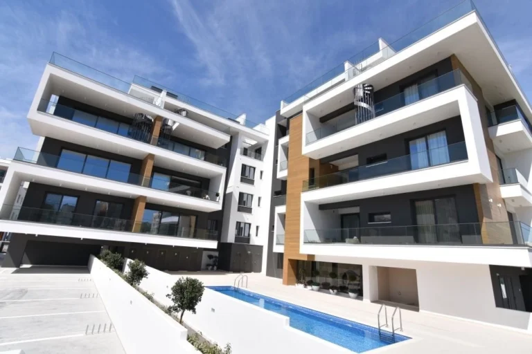 4 Bedroom Apartment for Sale in Potamos Germasogeias, Limassol District