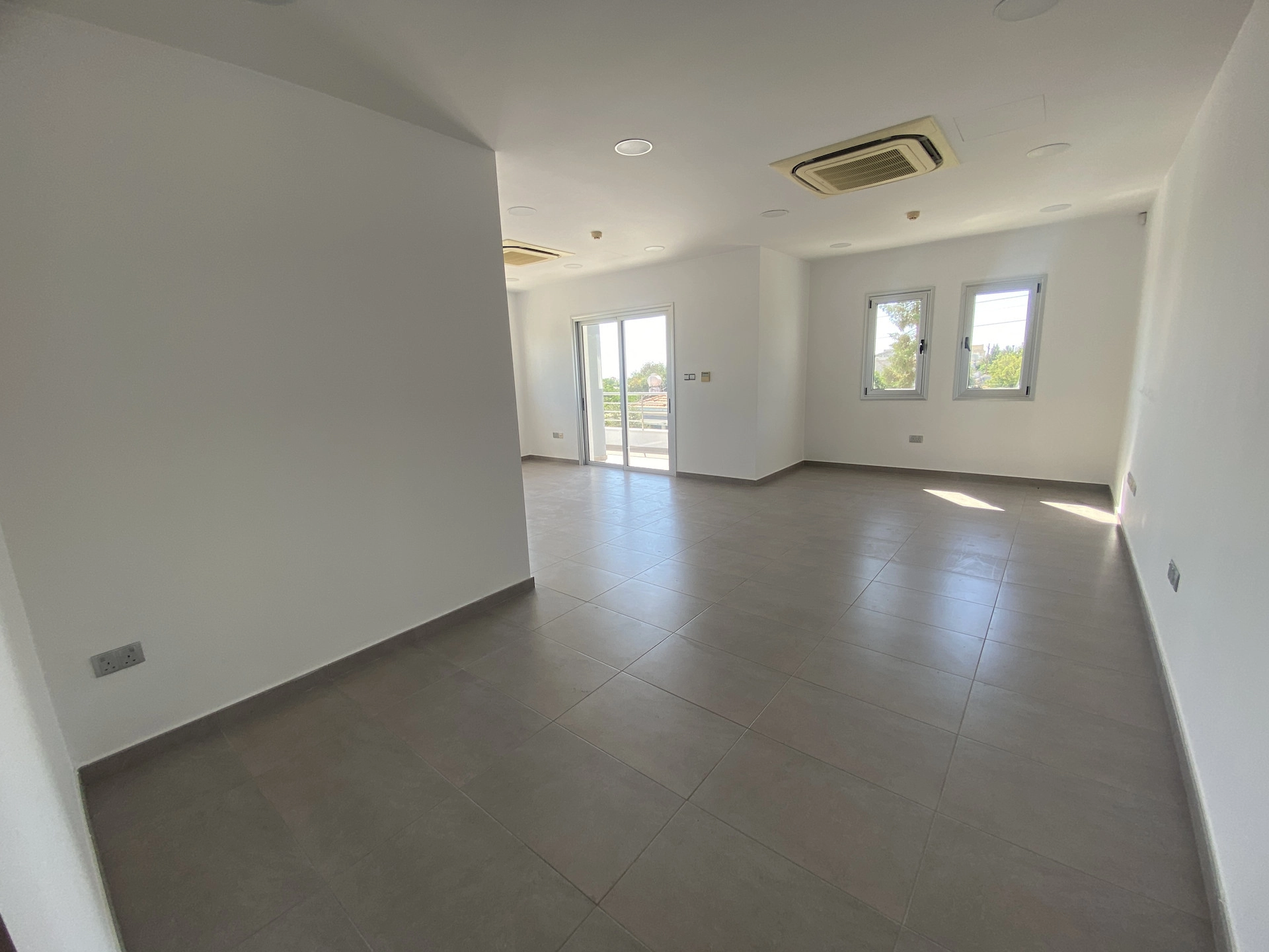 277m² Office for Rent in Paphos District