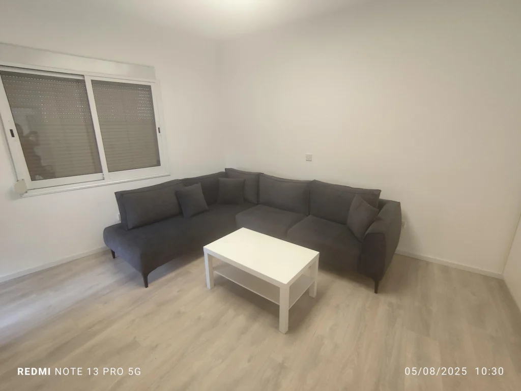 100m² Office for Rent in Limassol District