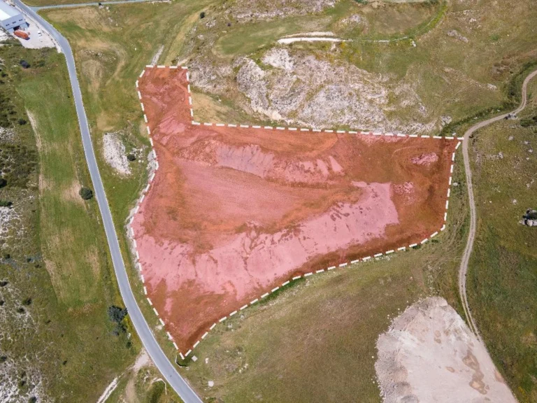 19,595m² Plot for Sale in Anarita, Paphos District