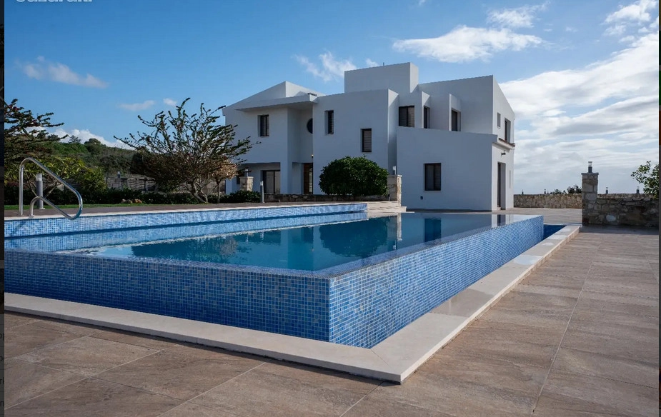 4 Bedroom House for Sale in Secret Valley, Paphos District
