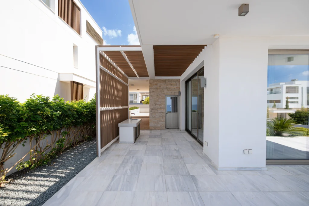 4 Bedroom House for Sale in Kissonerga, Paphos District