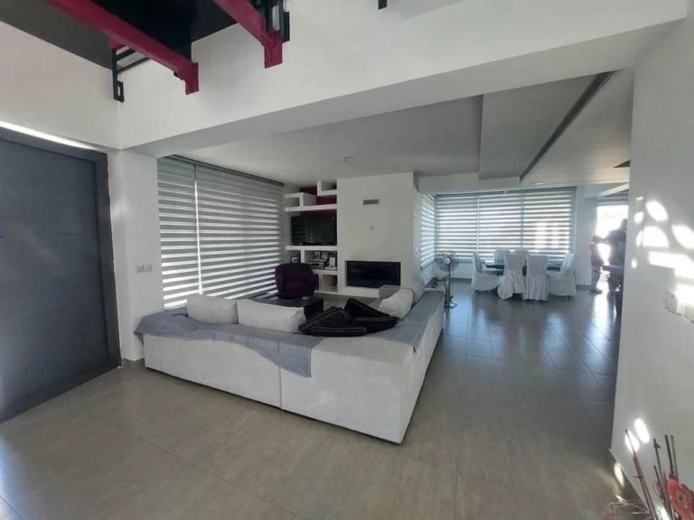 5 Bedroom House for Sale in Argaka, Paphos District