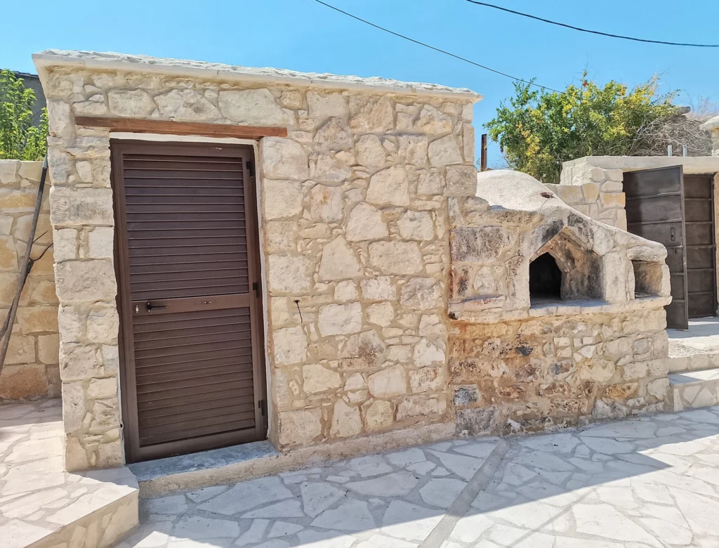 4 Bedroom House for Rent in Kritou Tera, Paphos District